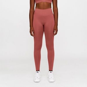 Set Active x OUAI Melrose Place Sculptflex Leggings